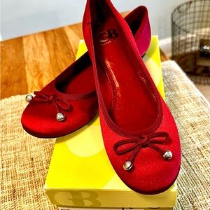 Gianni Bini Women's Red Satin Ballet Flats Size 7.5